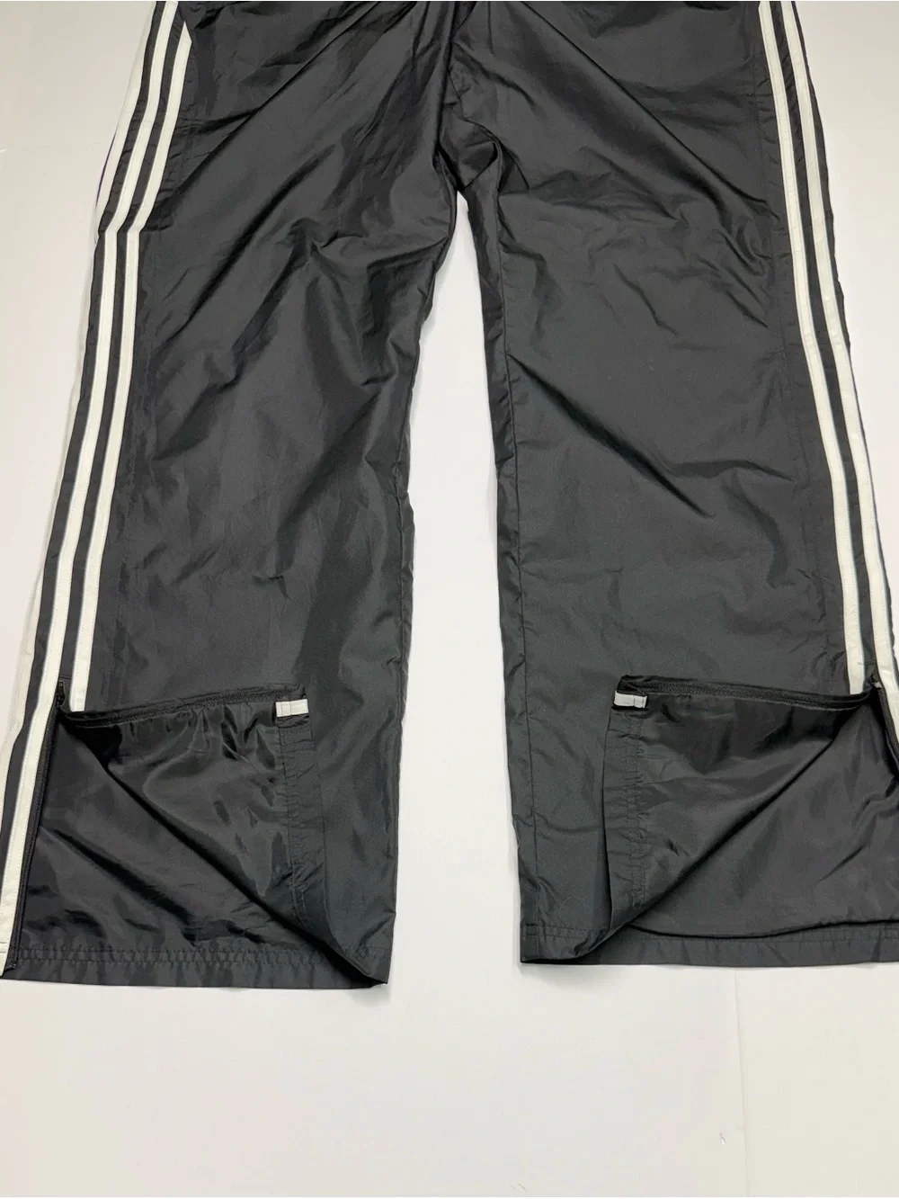 Adidas Track Windbreaker Ankle Zipper Men’s XL Black 33” Inseam W48012